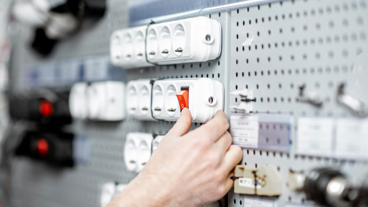 Case study – branża elektryczna Case study – electrical industry, electrical shop